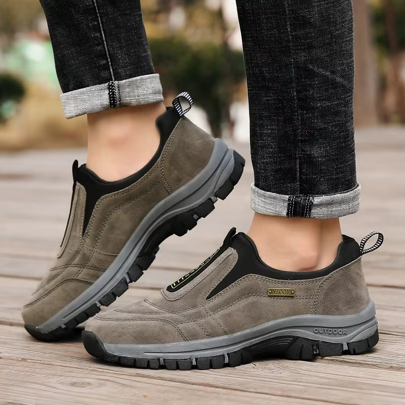 Forge – Comfort Trainers - Black - 42