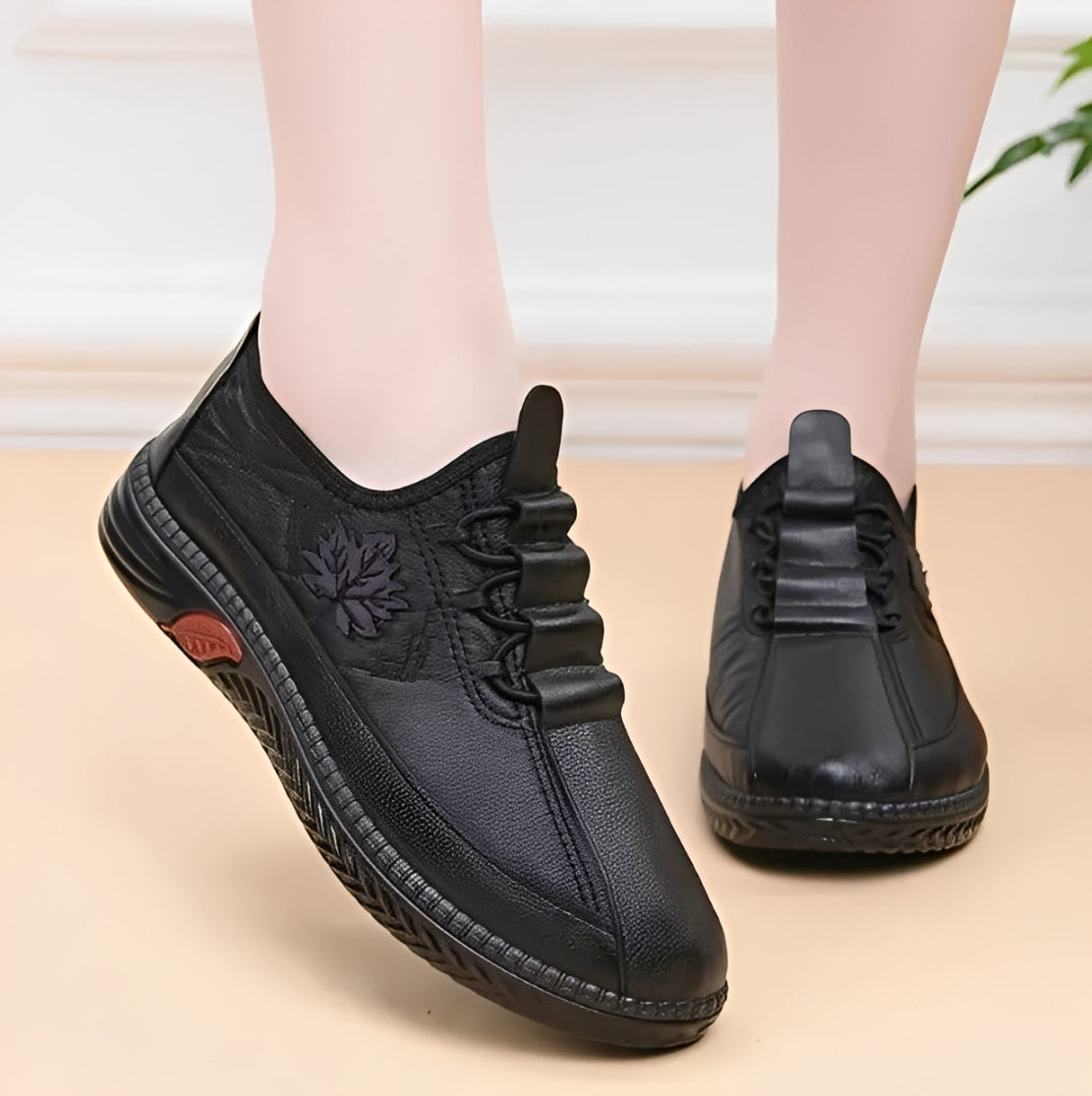 Maple – Comfort Trainers - Black - 37