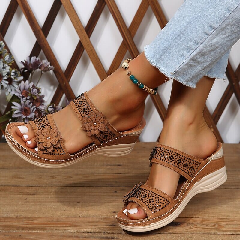 Maya – Women's Comfort Sandals - Brown - 36