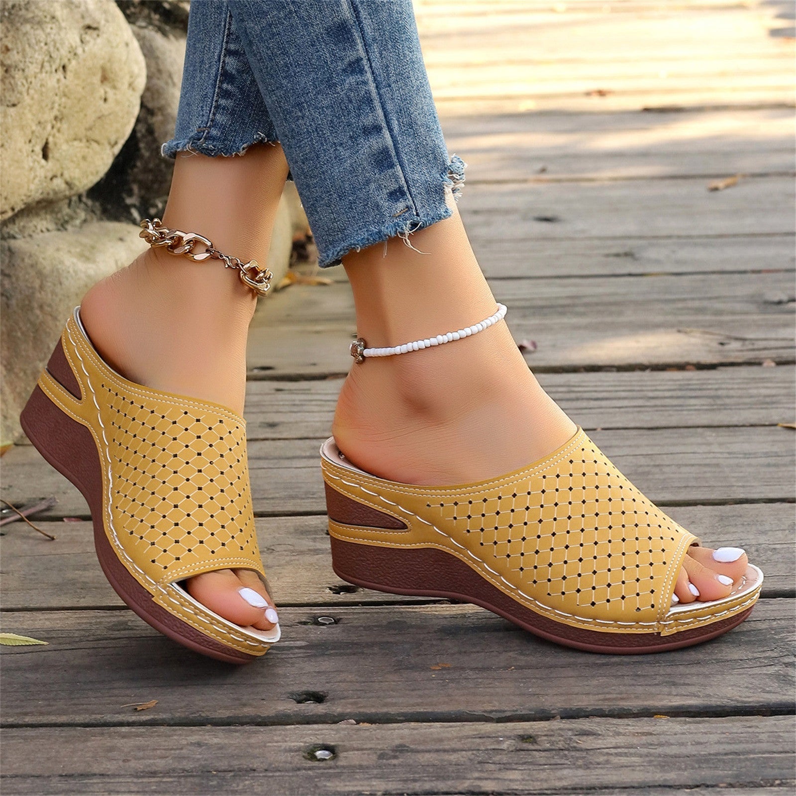 Melissa – Women's Comfort Sandals - Beige - 42