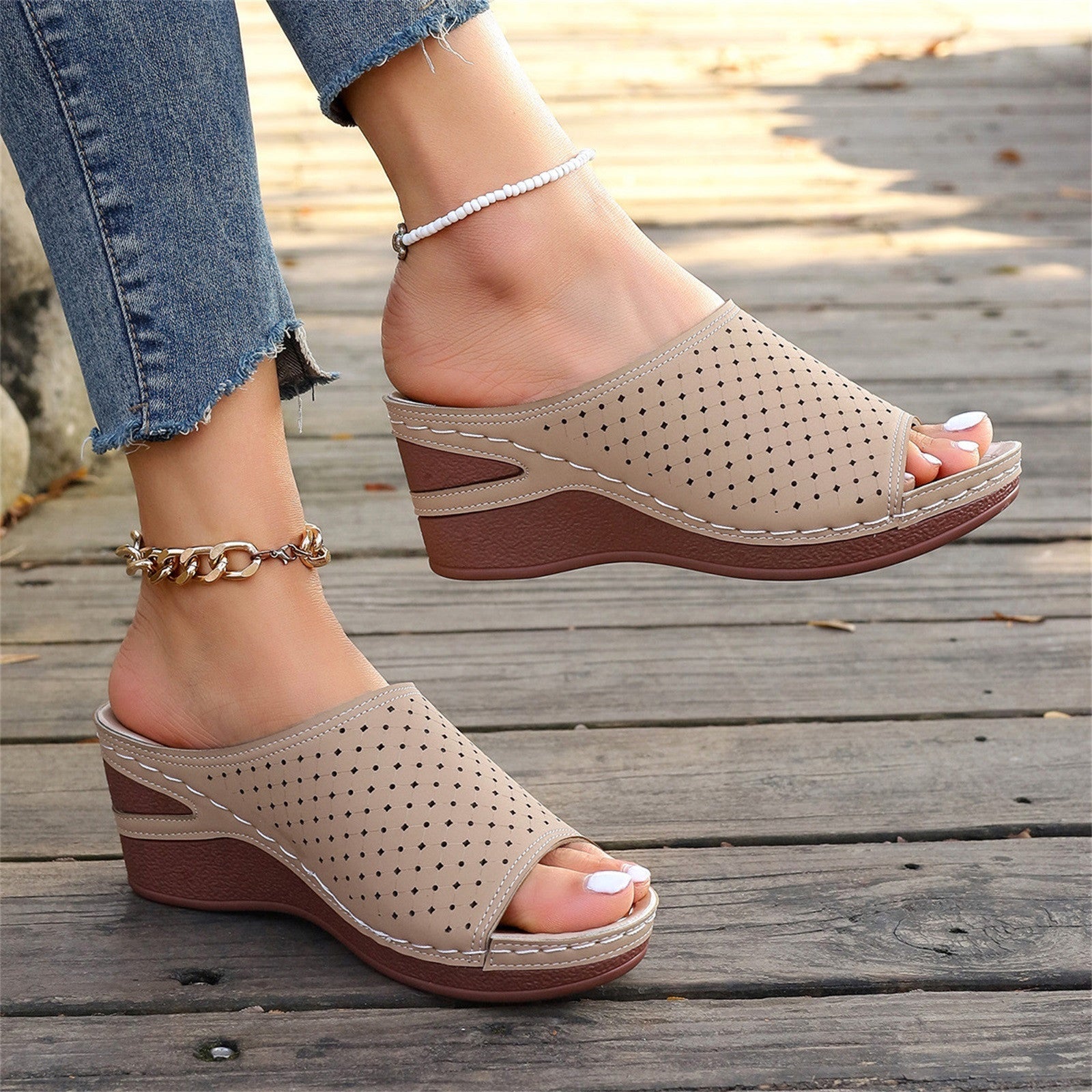 Melissa – Women's Comfort Sandals - Beige - 40