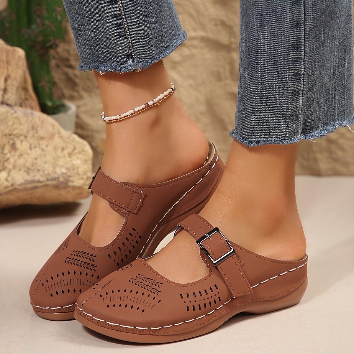 Prettyness – Women's Comfort Sandals - Brown - 36