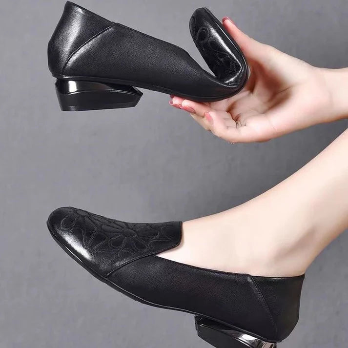 Gardenia – Women's Comfort Shoes - Black - 36