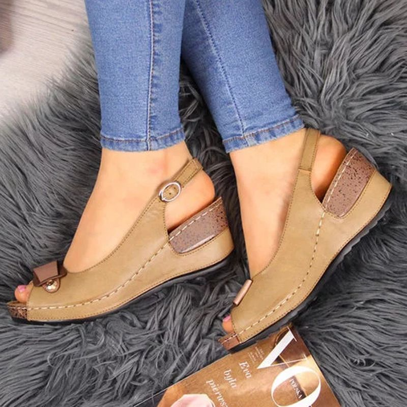 Feminy – Women's Comfort Sandals - Brown - 38