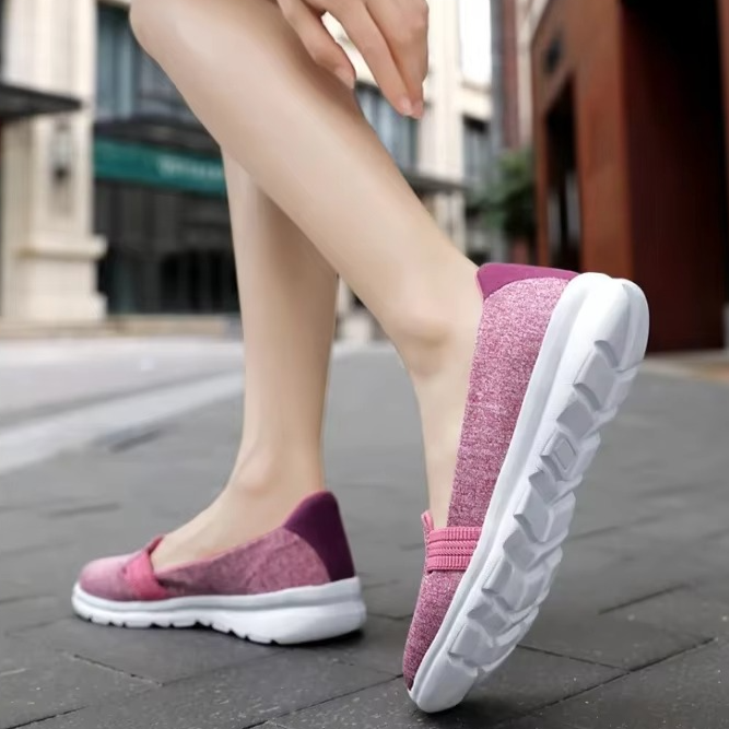 Charm – Comfort Trainers - Black - 42