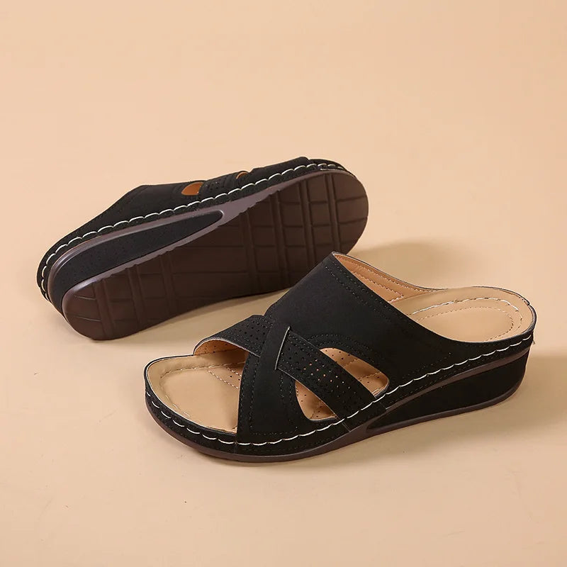 Estella – Women's Comfort Sandals - Black - 38