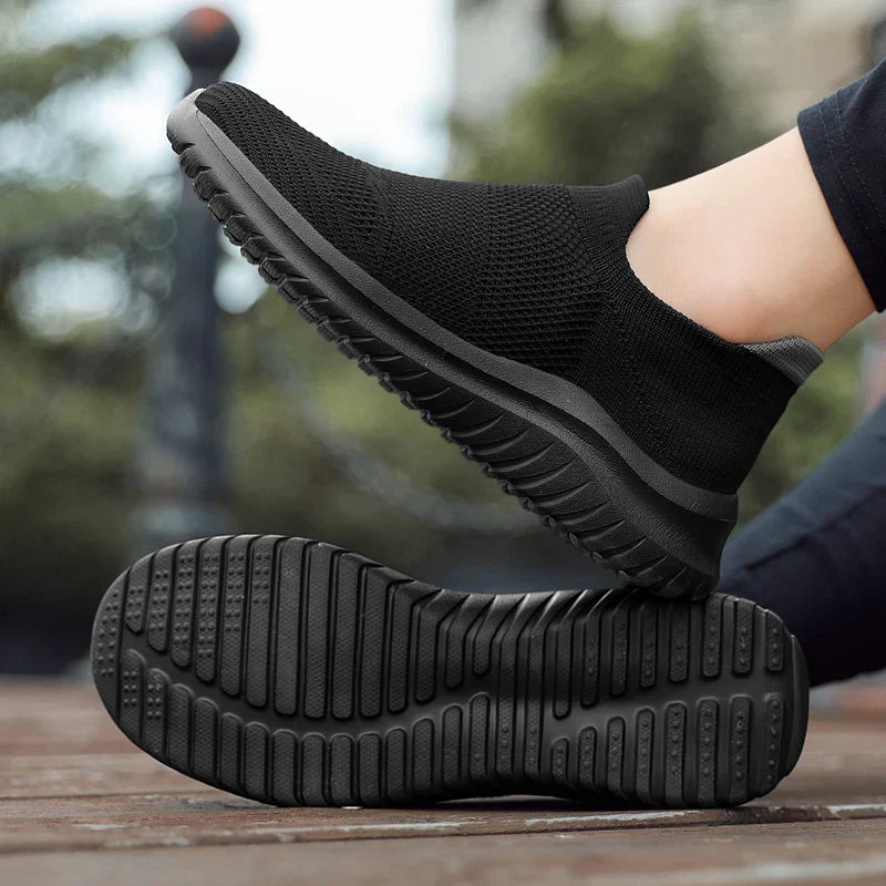 SportWalk – Comfort Sports Trainers - Black/White - 36