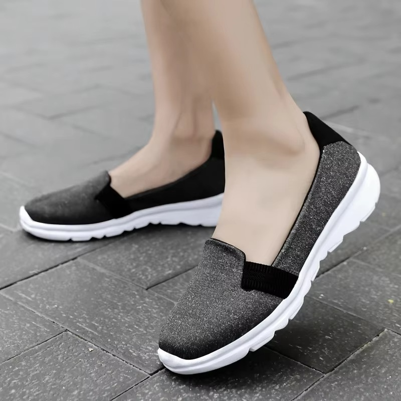 Charm – Comfort Trainers - Black - 40