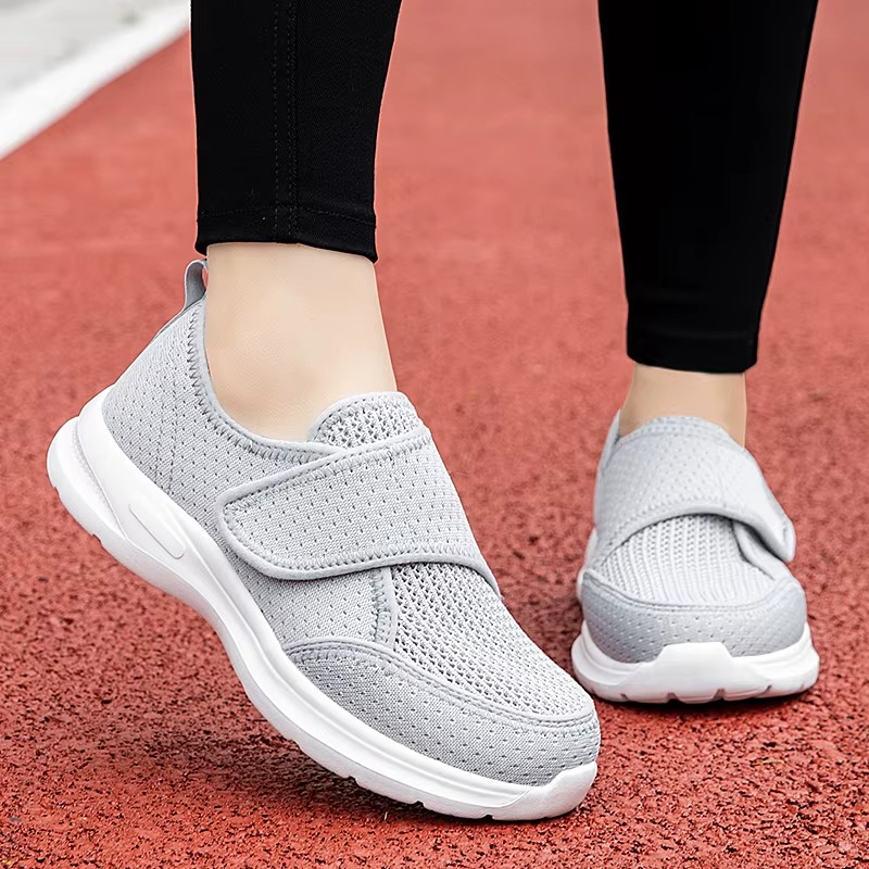 Lux – Comfort Trainers - Black - 42