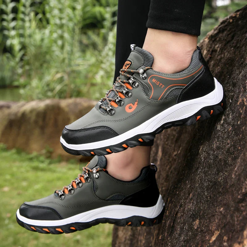 Taurus – Comfort Trainers - Black - 43