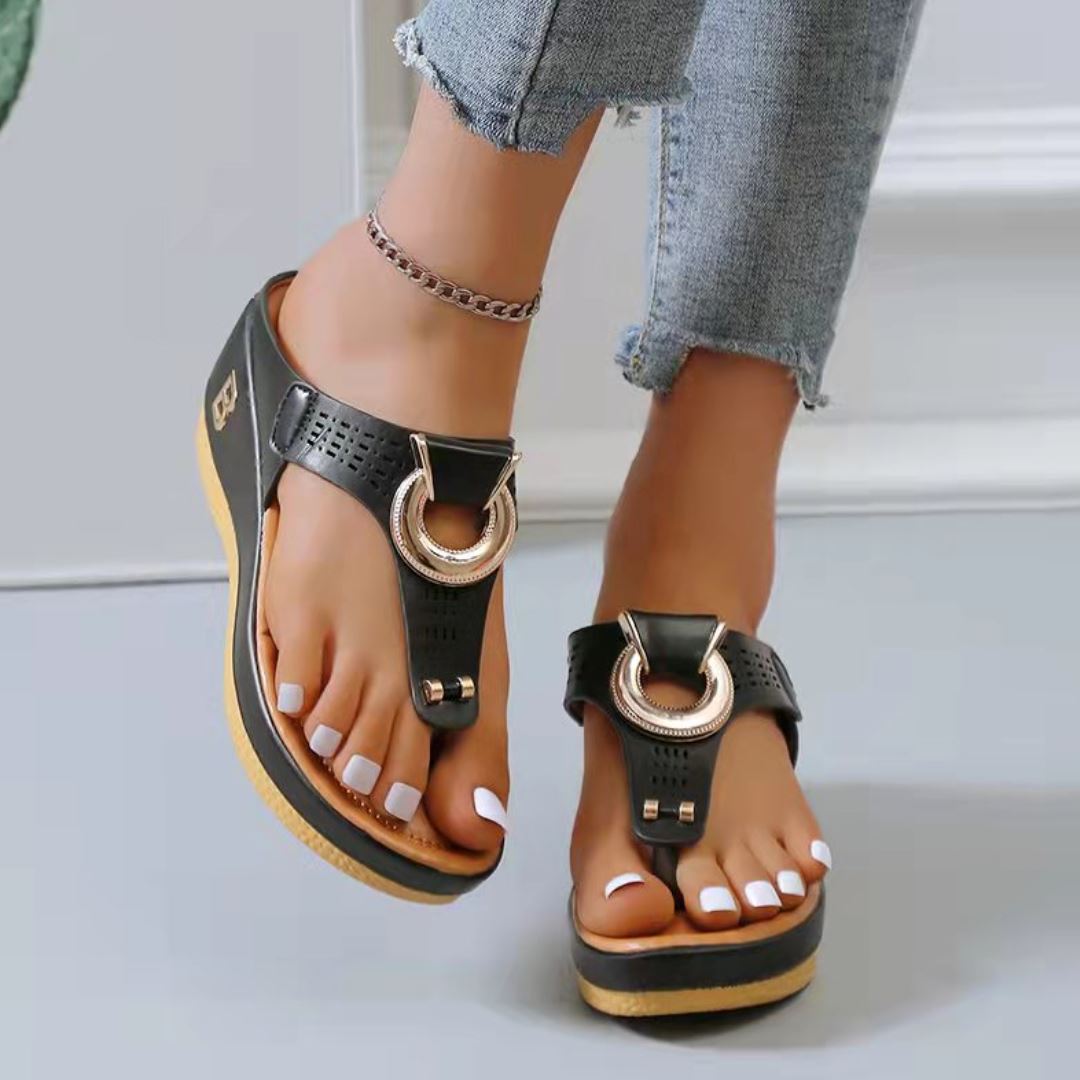 Beauty – Women's Comfort Sandals - Black - 40